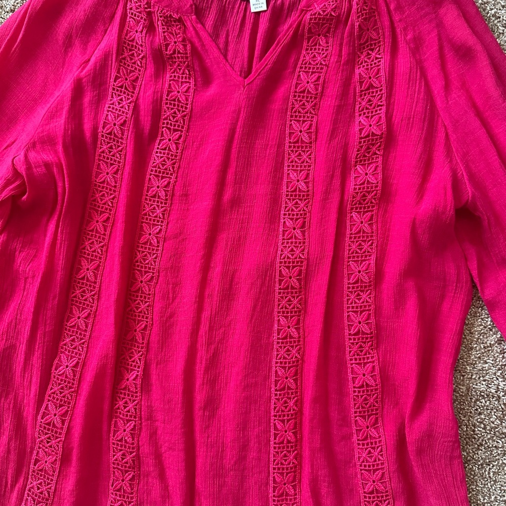 Vibrant Pink Relaxed 3/4 Sleeve Embellished Blouse - Picture 2 of 5
